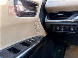 تويوتا أفالون